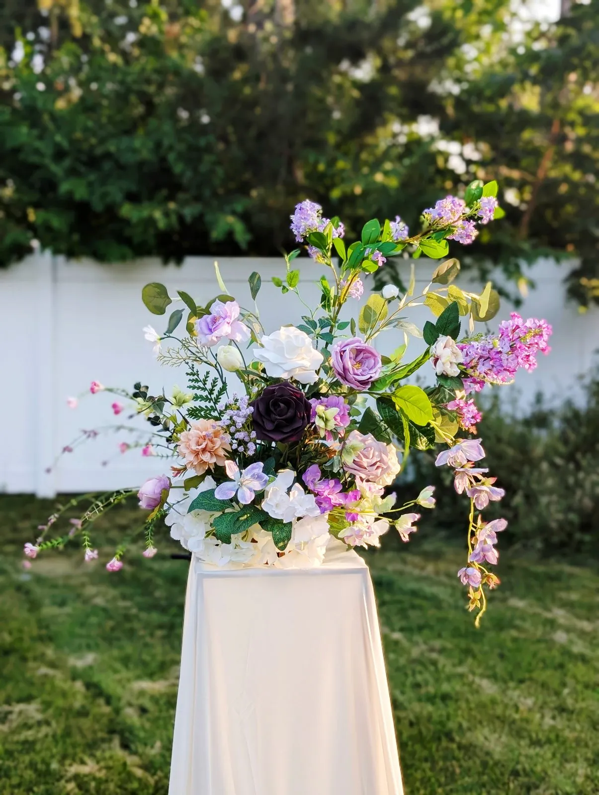Bloom & Veil faux florals styled at a Twin Cities wedding