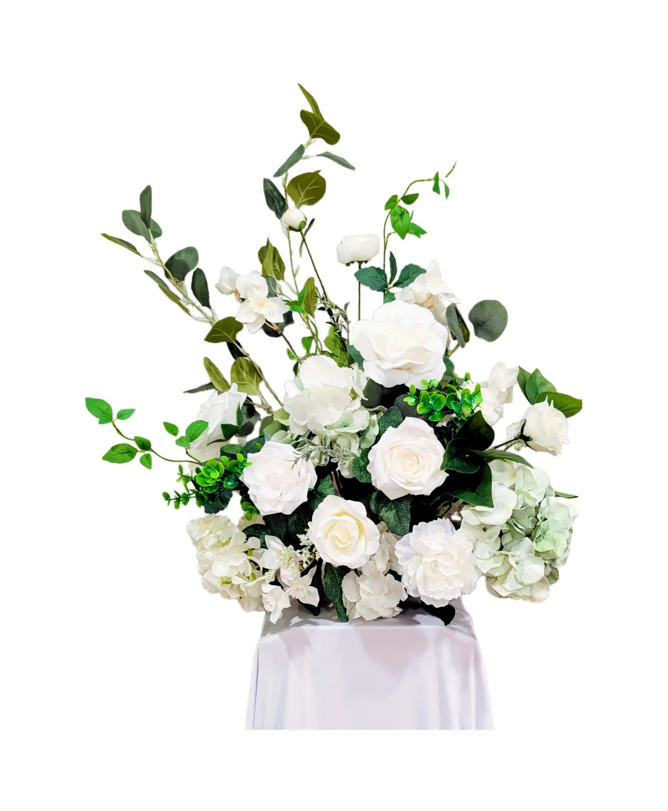 Bloom & Veil faux florals styled at a Twin Cities wedding