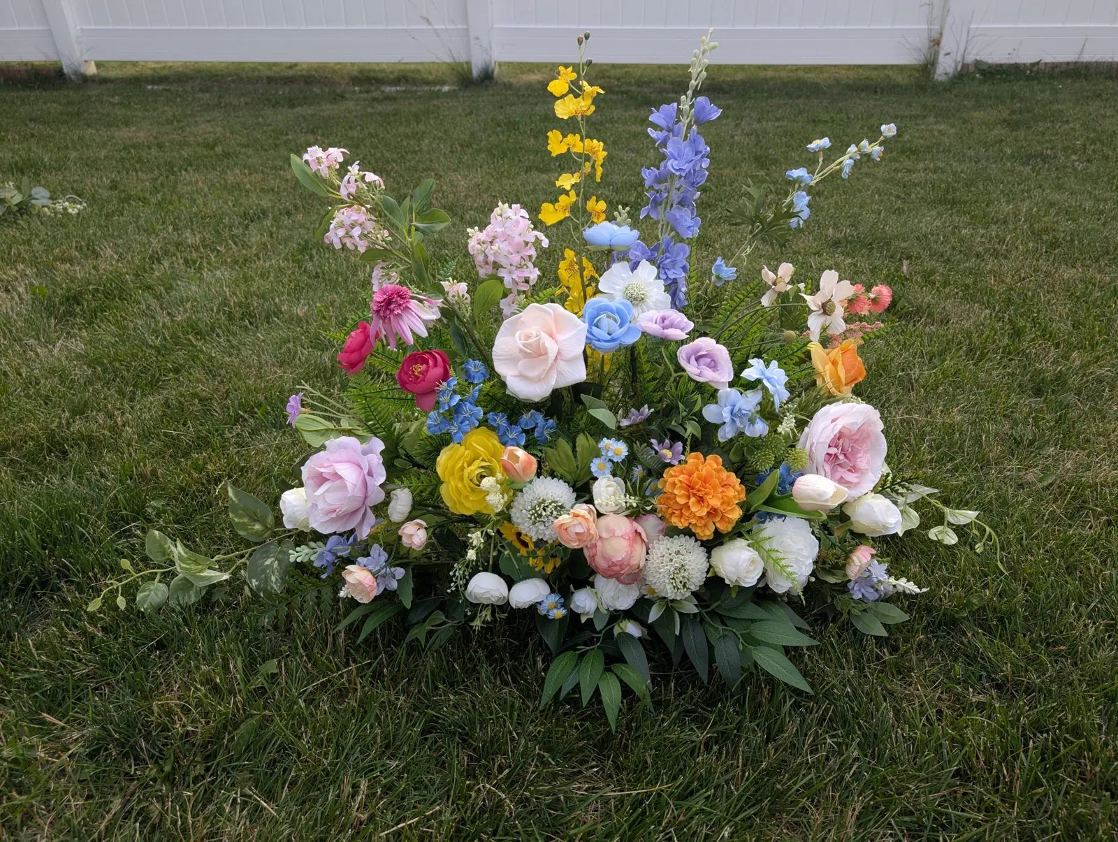 Bloom & Veil faux florals styled at a Twin Cities wedding